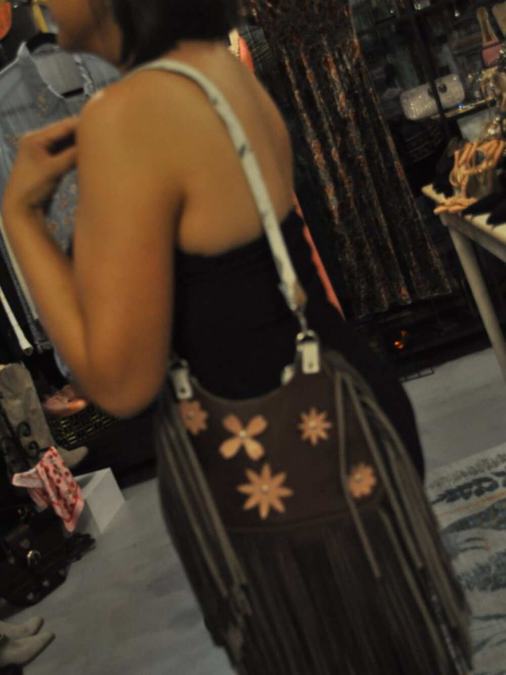 Cowhide & Leather Fringe Bag w/ Floral Details – Convertible Crossbody/Shoulder - Picture 4 of 6